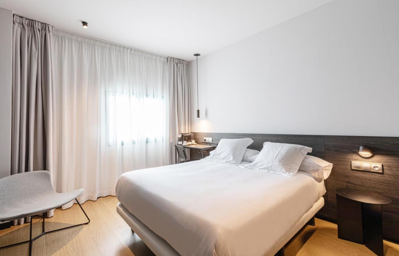 Hotel Forum Ceao ลูโก ภายนอก รูปภาพ